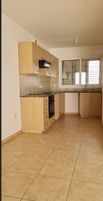 ΠΩΛΕΙΤΑΙ ΑΝΑΚΑΙΝΙΣΜΕΝΟ ΔΙΑΜΕΡΙΣΜΑ ΔΥΟ ΥΠΝΟΔΩΜΑΤΙΩΝ ΣΤΟ ΛΙΟΠΕΤΡΙ – ΑΜΜΟΧΩΣΤΟΣ- ID 00299060