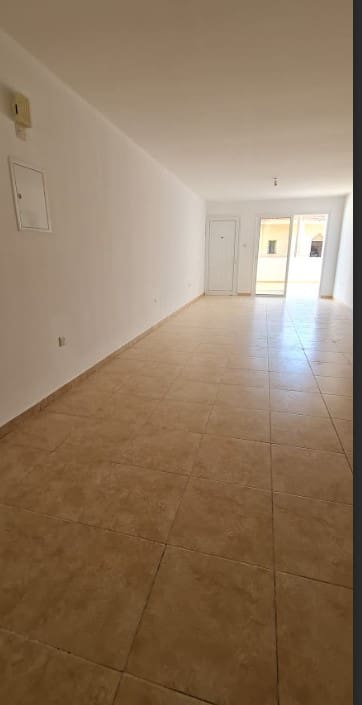 ΠΩΛΕΙΤΑΙ ΑΝΑΚΑΙΝΙΣΜΕΝΟ ΔΙΑΜΕΡΙΣΜΑ ΕΝΟΣ ΥΠΝΟΔΩΜΑΤΙΟΥ ΣΤΟ ΛΙΟΠΕΤΡΙ – ΑΜΜΟΧΩΣΤΟΣ- ID 00299110