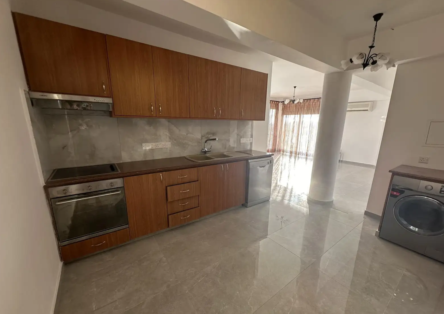 ΕΝΟΙΚΙΑΖΕΤΑΙ ΙΣΟΓΕΙΟΣ ΔΙΑΜΕΡΙΣΜΑ ΔΥΟ ΥΠΝΟΔΩΜΑΤΙΩΝ ΣΤΗΝ ΑΓΙΑ ΦΥΛΑ ΣΤΗ ΛΕΜΕΣΟ – ΛΕΜΕΣΟΣ – ID 002163281