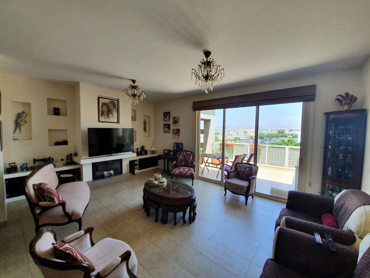 ΠΩΛΕΙΤΑΙ ΜΕΤΑΧΕΙΡΙΣΜΕΝΟ ΡΕΤΙΡΕ ΔΙΑΜΕΡΙΣΜΑ ΤΡΙΩΝ ΥΠΝΟΔΩΜΑΤΙΩΝ ΣΤΟΝ ΑΓΙΟ ΣΠΥΡΙΔΩΝΑ- ΛΕΜΕΣΟΣ – ID 002184910