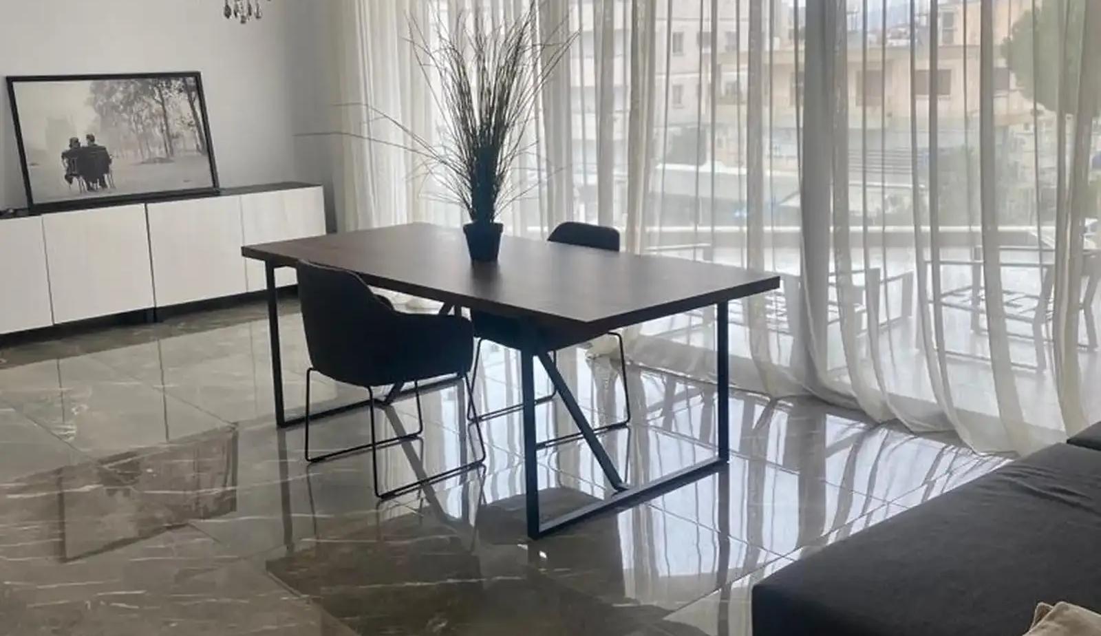 ΕΝΟΙΚΙΑΖΕΤΑΙ ΔΙΑΜΕΡΙΣΜΑ ΔΥΟ ΥΠΝΟΔΩΜΑΤΙΩΝ ΕΠΙΠΛΩΜΕΝΟ ΣΤΗΝ ΠΕΡΙΟΧΗ ΕΓΚΩΜΗΣ – ΛΕΥΚΩΣΙΑ – ID 002197981