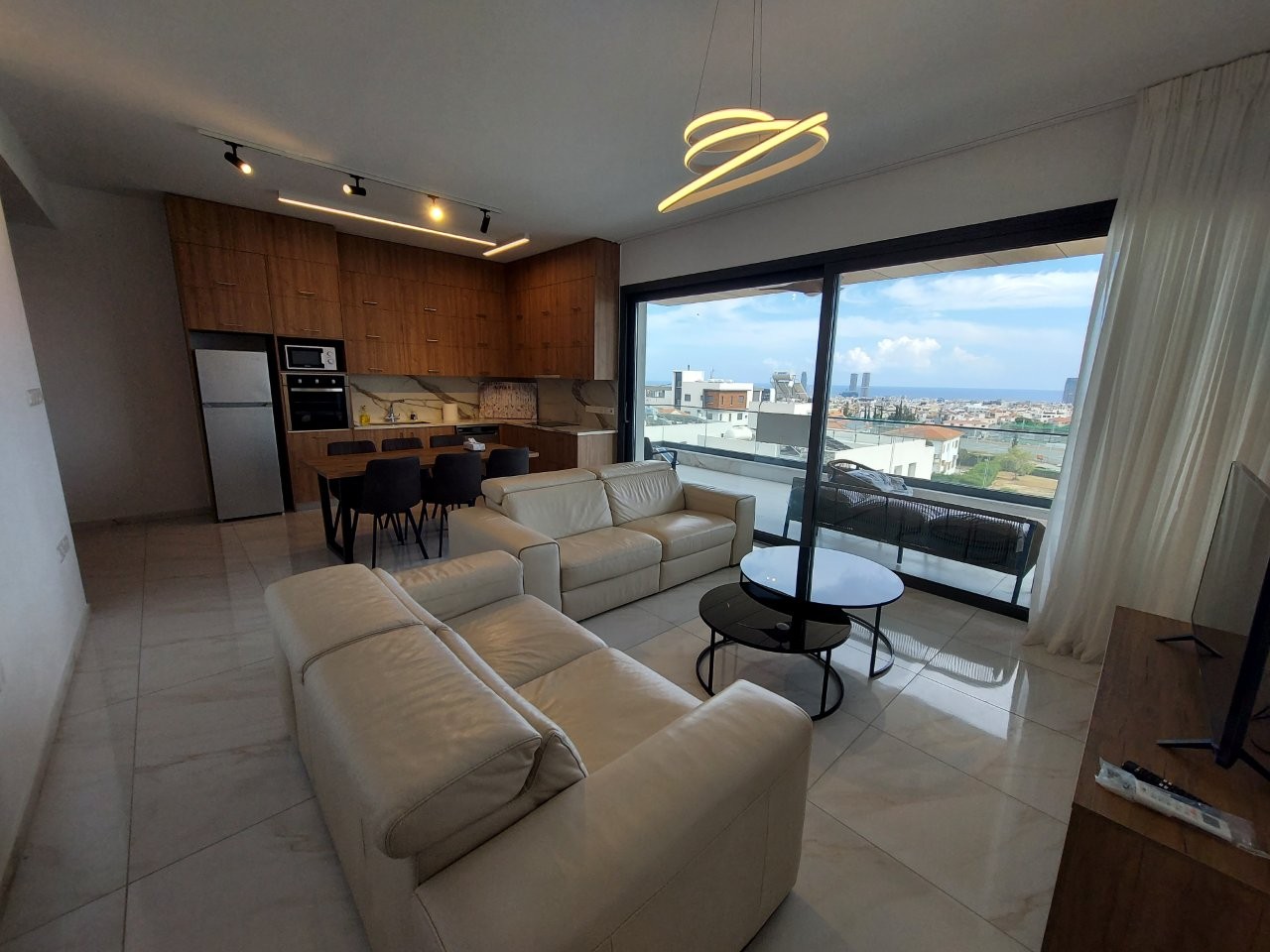 ΕΝΟΙΚΙΑΖΕΤΑΙ ΚΑΙΝΟΥΡΓΙΟ ΜΟΝΤΕΡΝΟ ΔΙΑΜΕΡΙΣΜΑ ΔΥΟ ΥΠΝΟΔΩΜΑΤΙΩΝ ΣΤΑ ΠΑΝΘΕΑ – ΛΕΜΕΣΟΣ- ID 002206202