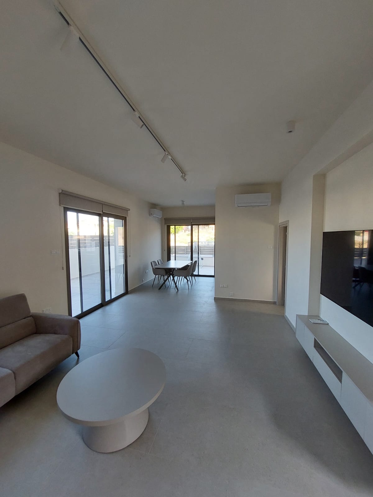 ΕΝΟΙΚΙΑΖΕΤΑΙ ΜΟΝΤΕΡΝΑ ΟΙΚΙΑ ΔΥΟ ΥΠΝΟΔΩΜΑΤΙΩΝ ΣΤΗΝ ΠΑΡΕΚΚΛΗΣΙΑ – ΛΕΜΕΣΟΣ -ID 002204444