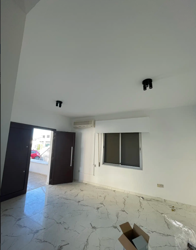 ΕΝΟΙΚΙΑΖΕΤΑΙ ΙΣΟΓΕΙΟΣ ΟΙΚΙΑ ΤΡΙΩΝ ΥΠΝΟΔΩΜΑΤΙΩΝ ΣΤΟΝ ΑΓΙΟ ΙΩΑΝΝΗ – ΛΕΜΕΣΟΣ- ID 002206933