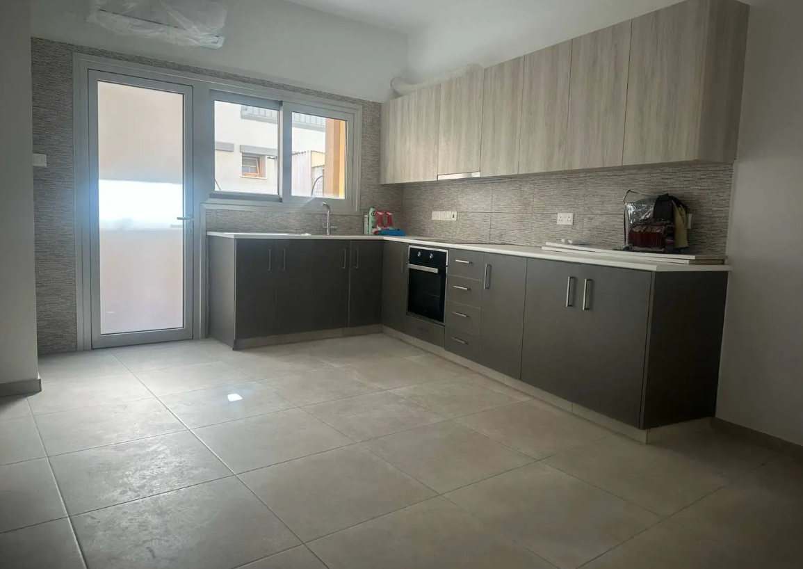 ΕΝΟΙΚΙΑΖΕΤΑΙ ΙΣΟΓΕΙΟΣ ΗΜΙΑΝΕΞΑΡΤΗΤΗ ΟΙΚΙΑ ΤΡΙΩΝ ΥΠΝΟΔΩΜΑΤΙΩΝ ΣΤΑ ΚΑΤΩ ΠΟΛΕΜΙΔΙΑ- ΛΕΜΕΣΟΣ- ID 002208155