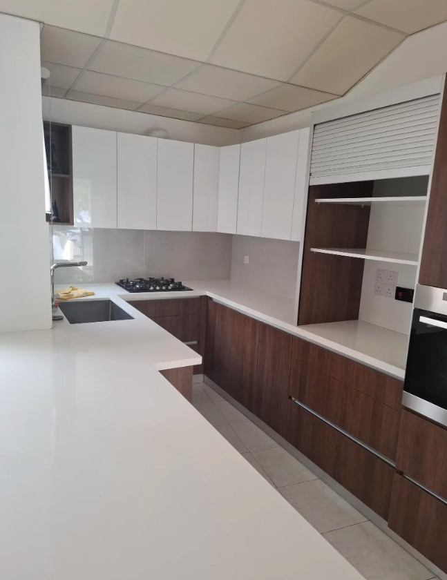 ΕΝΟΙΚΙΑΖΕΤΑΙ ΑΝΕΞΑΡΤΗΤΗ ΟΙΚΙΑ ΤΡΙΩΝ ΥΠΝΟΔΩΜΑΤΙΩΝ ΣΤΗΝ ΜΕΣΑ ΓΕΙΤΟΝΙΑ- ΛΕΜΕΣΟΣ – ID 002208965