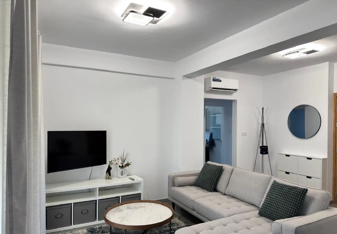 ΕΝΟΙΚΙΑΖΕΤΑΙ  ΔΙΑΜΕΡΙΣΜΑ ΔΥΟ ΥΠΝΟΔΩΜΑΤΙΩΝ ΣΤΗΝ ΝΕΑΠΟΛΗ- ΛΕΜΕΣΟΣ – ID 002210102