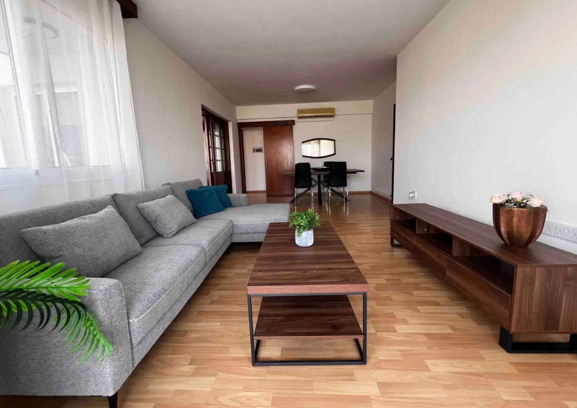 ΕΝΟΙΚΙΑΖΕΤΑΙ ΔΙΑΜΕΡΙΣΜΑ ΤΡΙΩΝ ΥΠΝΟΔΩΜΑΤΙΩΝ ΣΤΗΝ ΜΕΣΑ ΓΕΙΤΟΝΙΑ- ΛΕΜΕΣΟΣ- ID 002210219