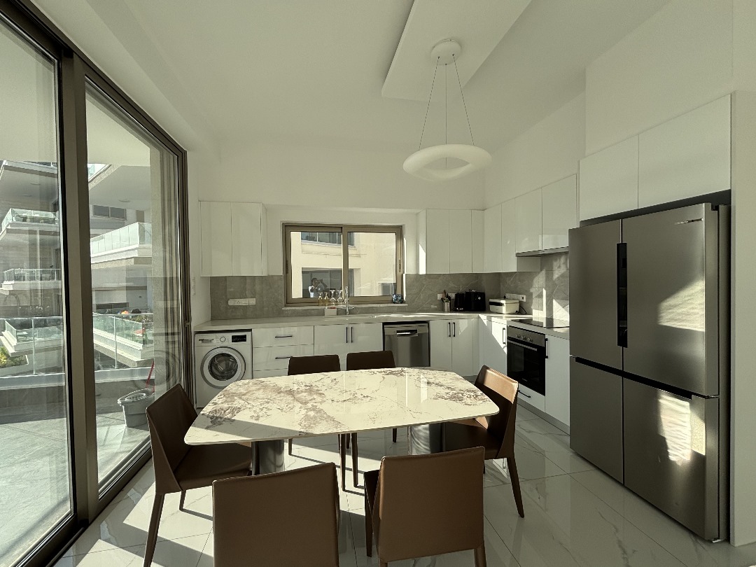 ΕΝΟΙΚΙΑΖΕΤΑΙ ΜΟΝΤΕΡΝΟ ΔΙΑΜΕΡΙΣΜΑ ΔΥΟ ΥΠΝΟΔΩΜΑΤΙΩΝ ΣΤΟΝ ΑΓΙΟ ΑΘΑΝΑΣΙΟ- ΛΕΜΕΣΟΣ – ID 002218353