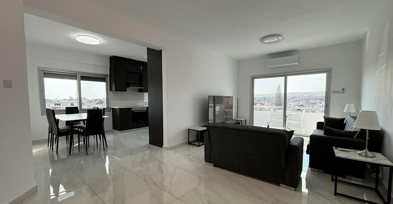 ΕΝΟΙΚΙΑΖΕΤΑΙ ΑΝΑΚΑΙΝΙΣΜΕΝΟ ΔΙΑΜΕΡΙΣΜΑ ΤΡΙΩΝ ΥΠΝΟΔΩΜΑΤΙΩΝ ΣΤΟΝ ΑΓΙΟ ΙΩΑΝΝΗ – ΛΕΜΕΣΟΣ- ID 002214856