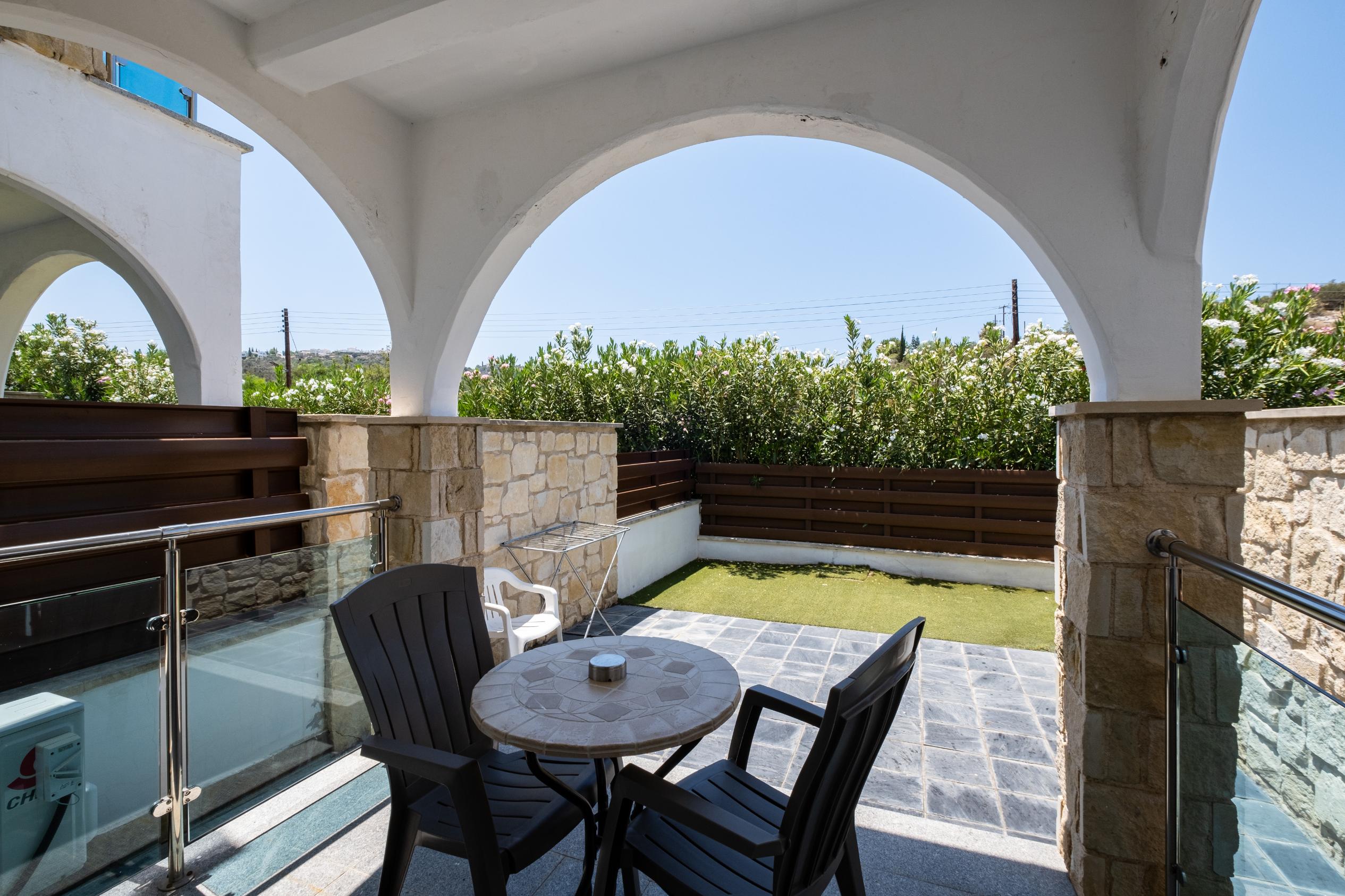 ΠΩΛΕΙΤΑΙ ΣΤΟΥΝΤΙΟ ΔΙΑΜΕΡΙΣΜΑ ΣΤΟ ΛΑΤΣΙ-ΠΑΦΟΣ-ID 002241587